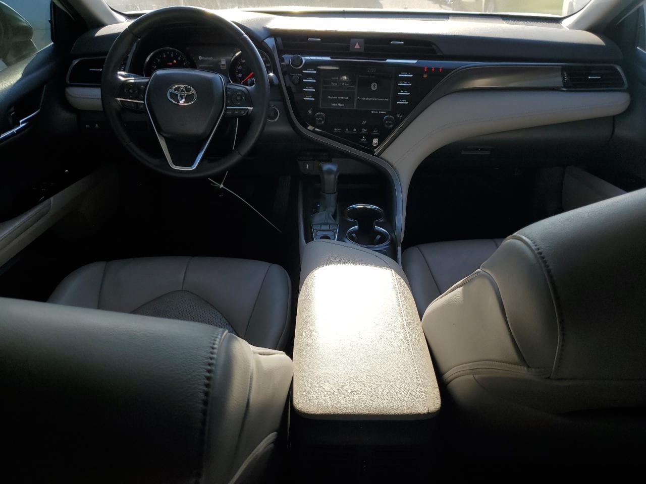 2020 Toyota Camry - Image 8