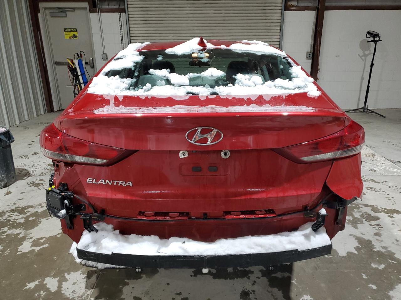 2018 Hyundai Elantra Sel VIN: 5NPD84LF8JH235722 Lot: 84672244