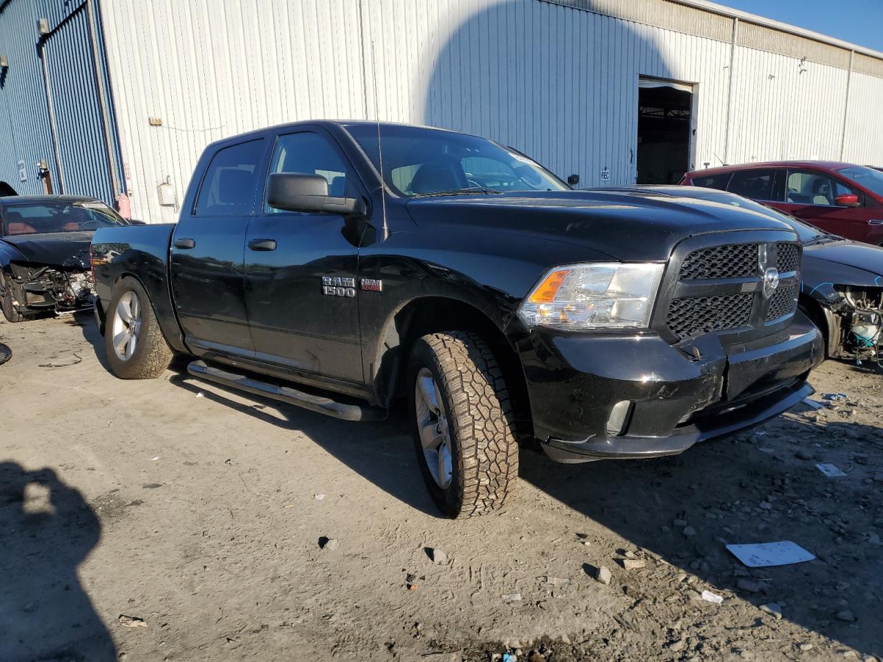 2014 RAM 1500 - Image 4