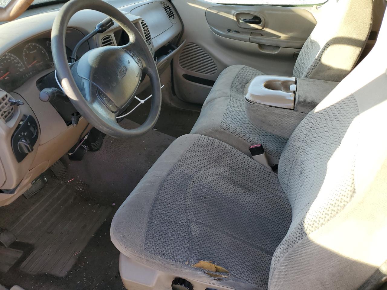 2000 Ford F150 VIN: 1FTRX17L6YNA81903 Lot: 84237014