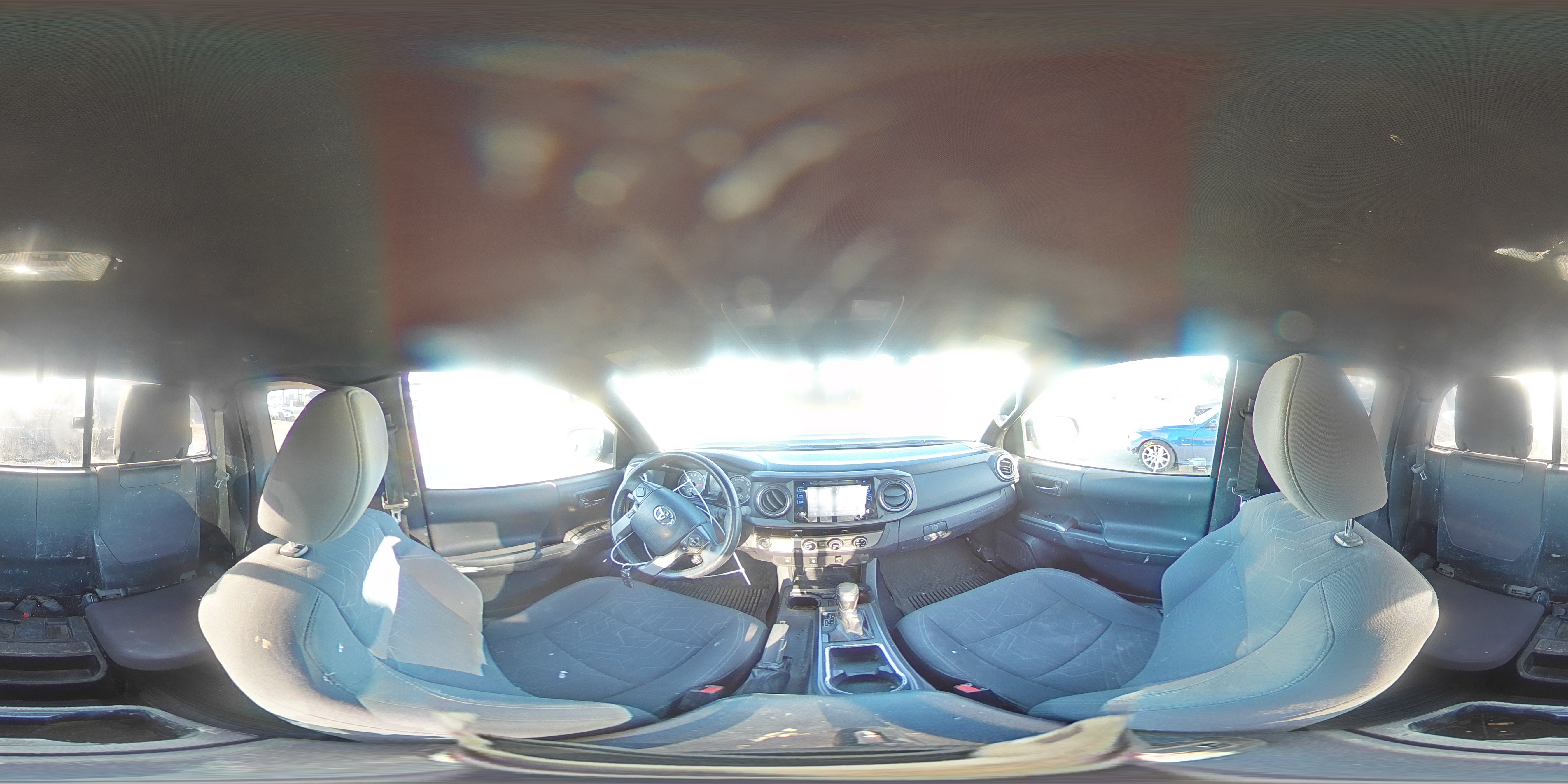 2017 Toyota Tacoma - Image 13