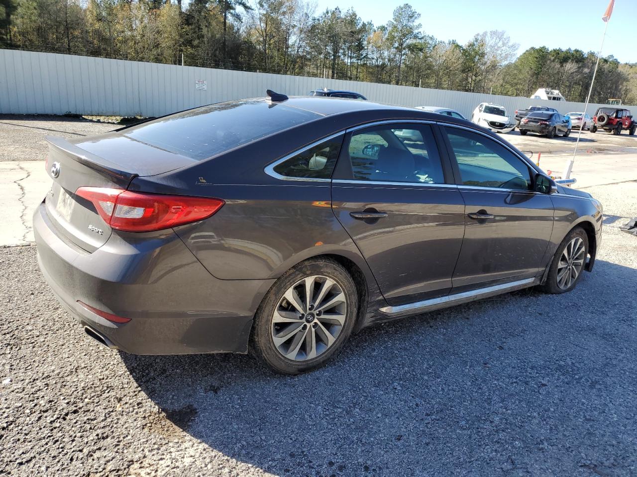 VIN 5NPE34AF2FH229587 2015 HYUNDAI SONATA no.3