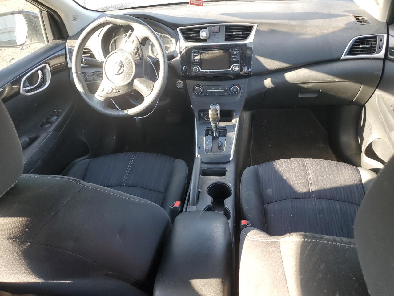 2017 Nissan Sentra - Image 8