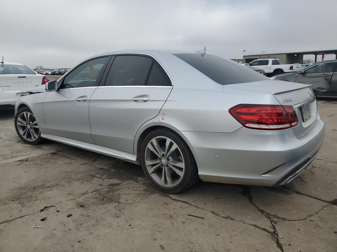 2016 Mercedes-Benz E-klasse - Image 2