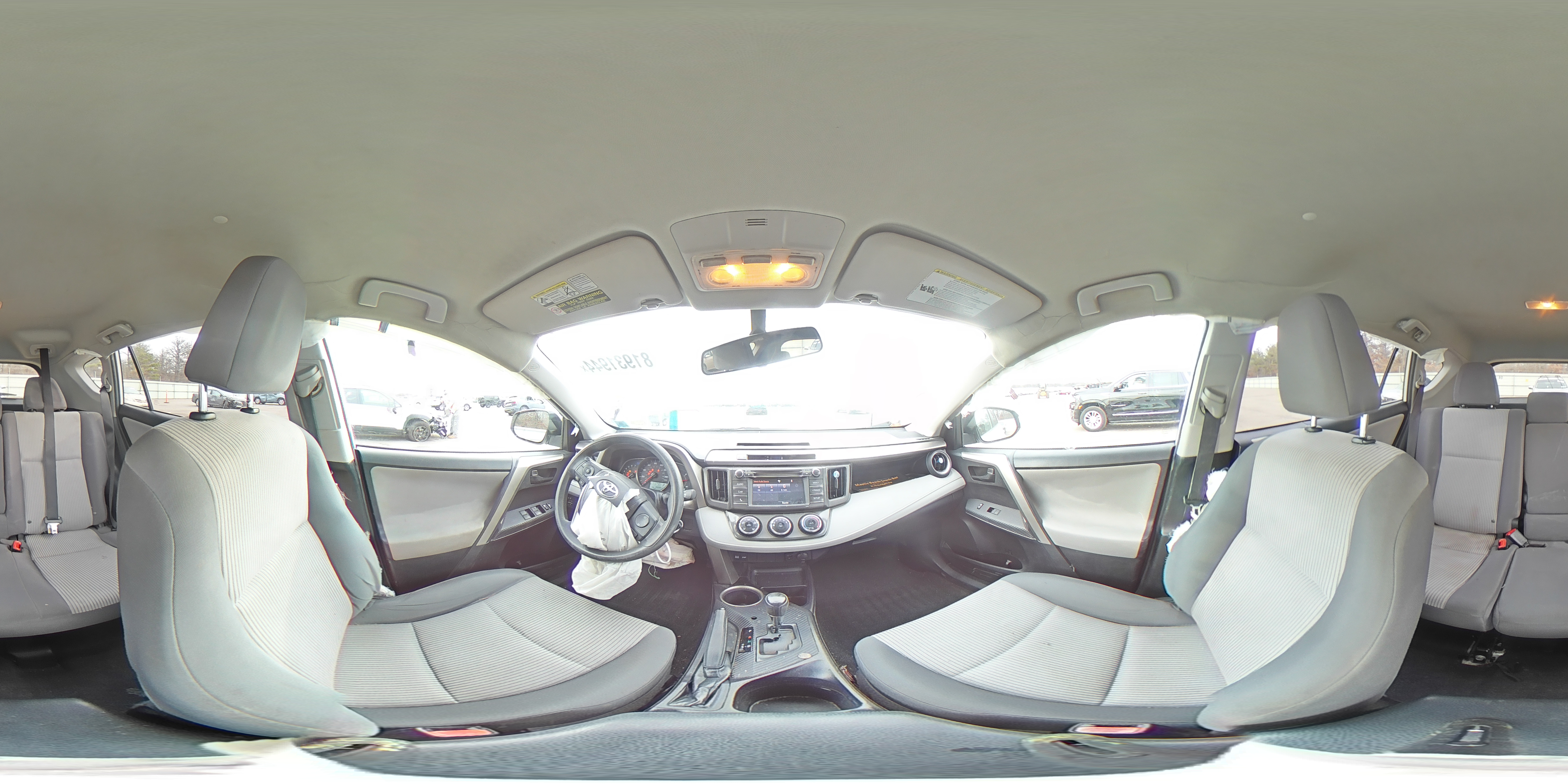 2015 Toyota RAV 4 - Image 14