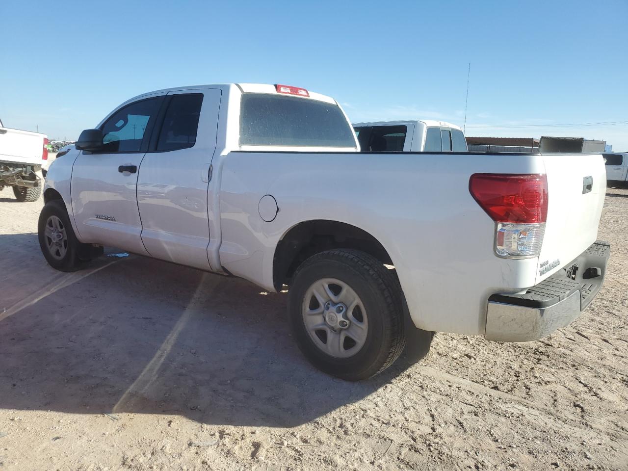 2013 Toyota Tundra - Image 2