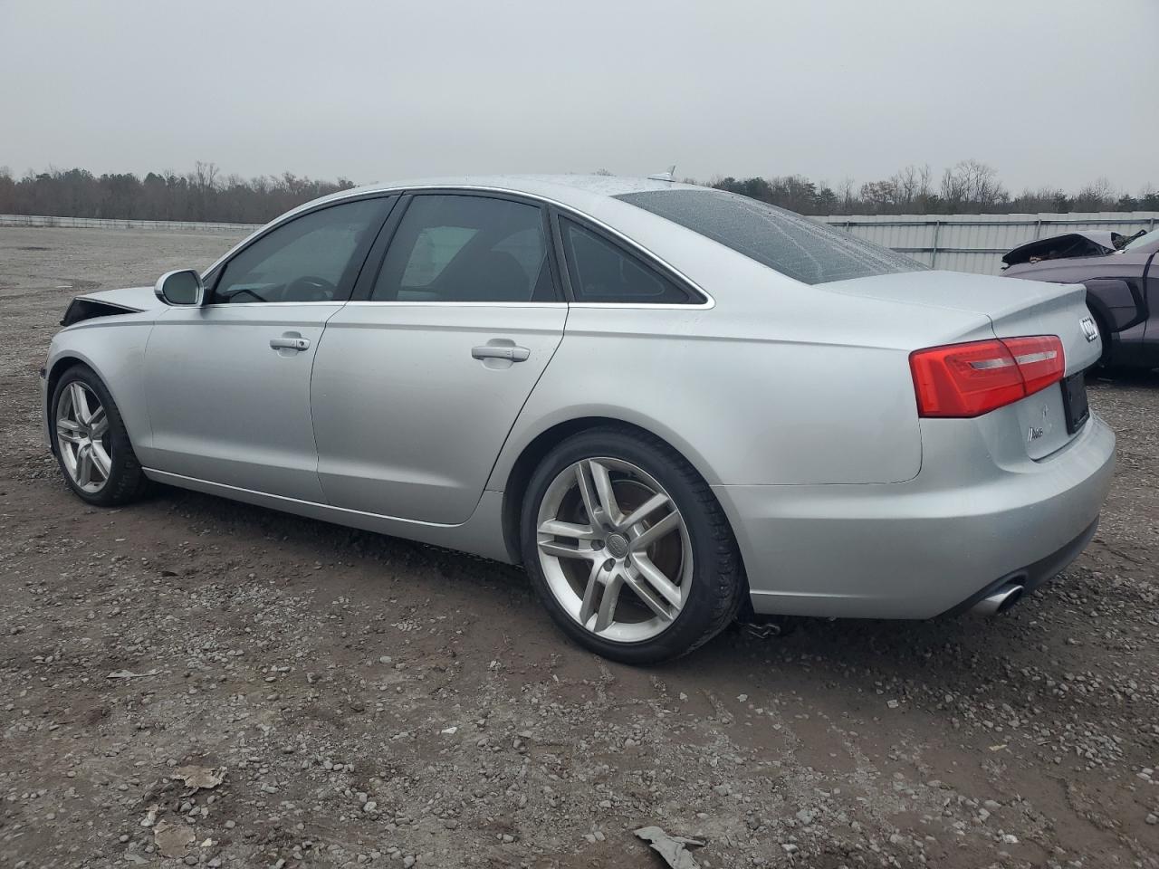 VIN WAUFFAFC0FN009984 2015 AUDI A6 no.2