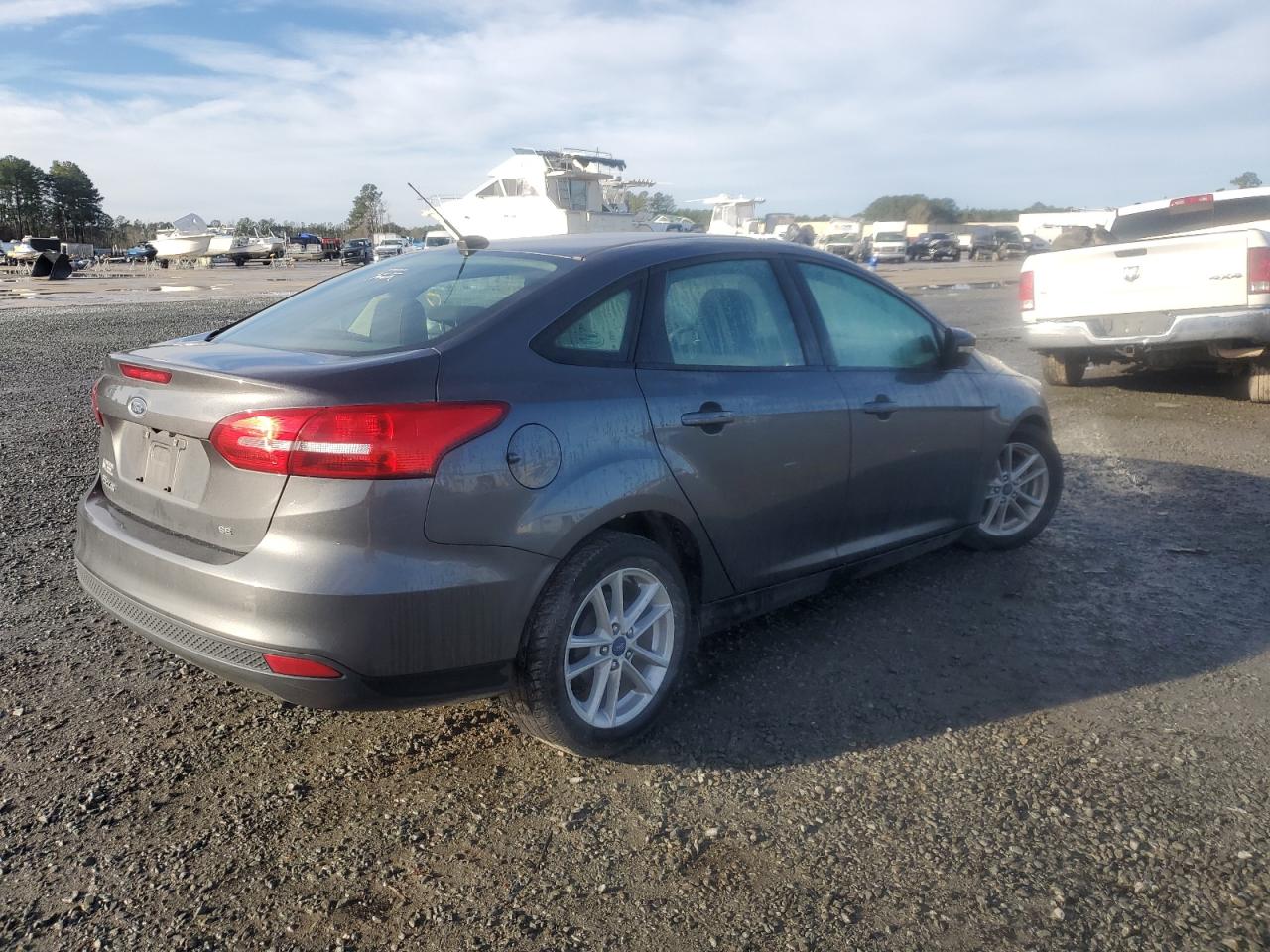 2017 Ford Focus - Image 3