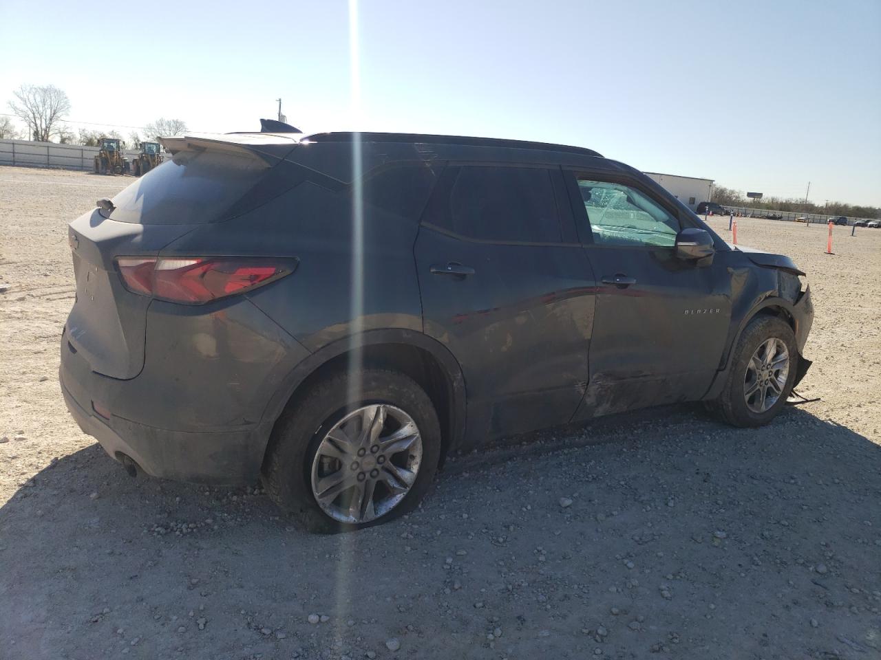 2019 Chevrolet Blazer - Image 3