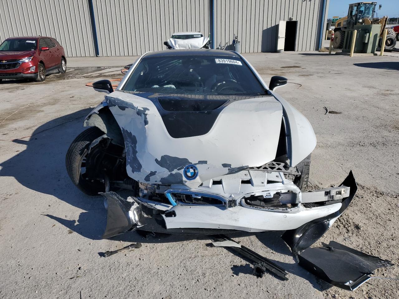 Фото: WBY2Z2C51GV675627