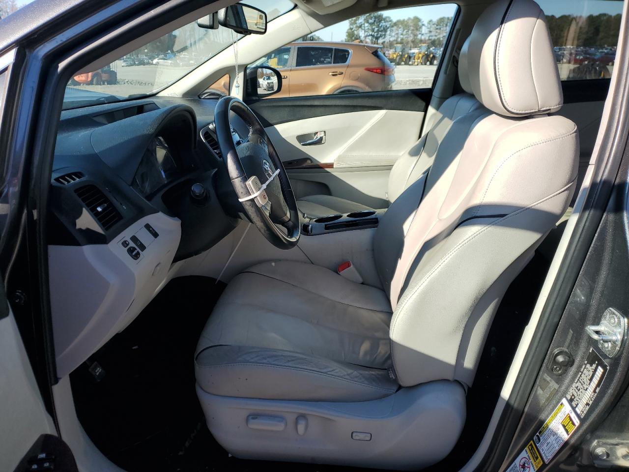 2009 Toyota Venza - Image 7
