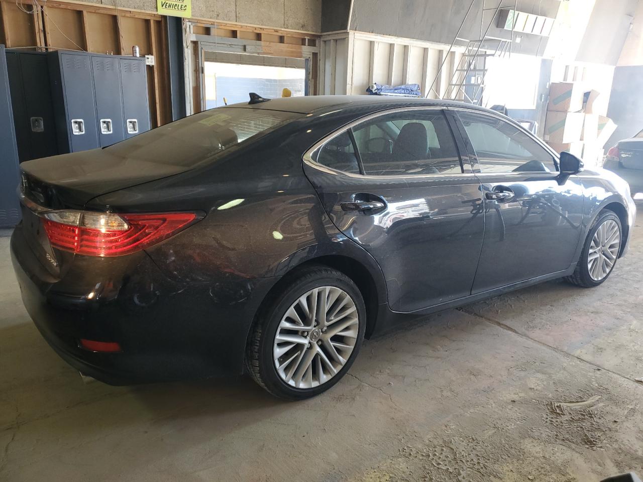 2013 Lexus ES - Image 3