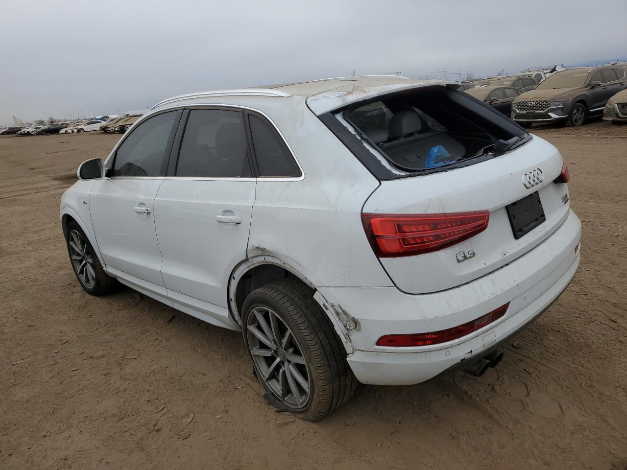 VIN WA1JCCFS9JR009485 2018 AUDI Q3 no.2