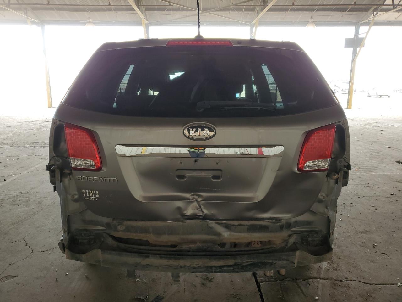 2011 Kia Sorento Base VIN: 5XYKTCA13BG006400 Lot: 86405814