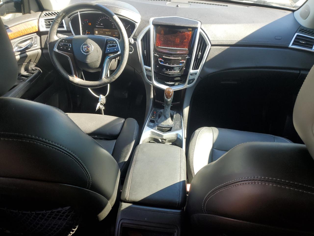 2014 Cadillac SRX - Image 8