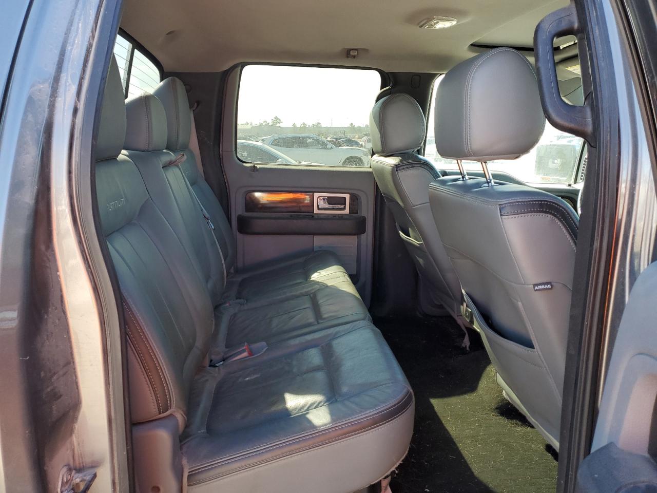 2012 Ford F-150 - Image 10