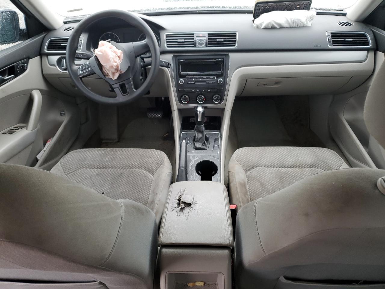 2013 Volkswagen Passat S VIN: 1VWAH7A35DC115340 Lot: 84463204