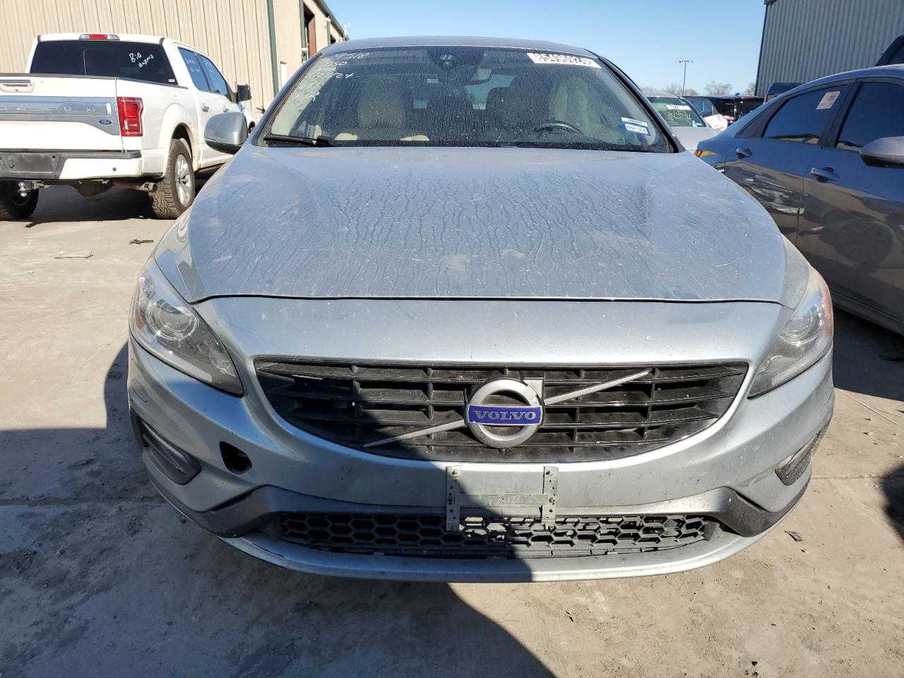 2018 Volvo S60 - Image 5