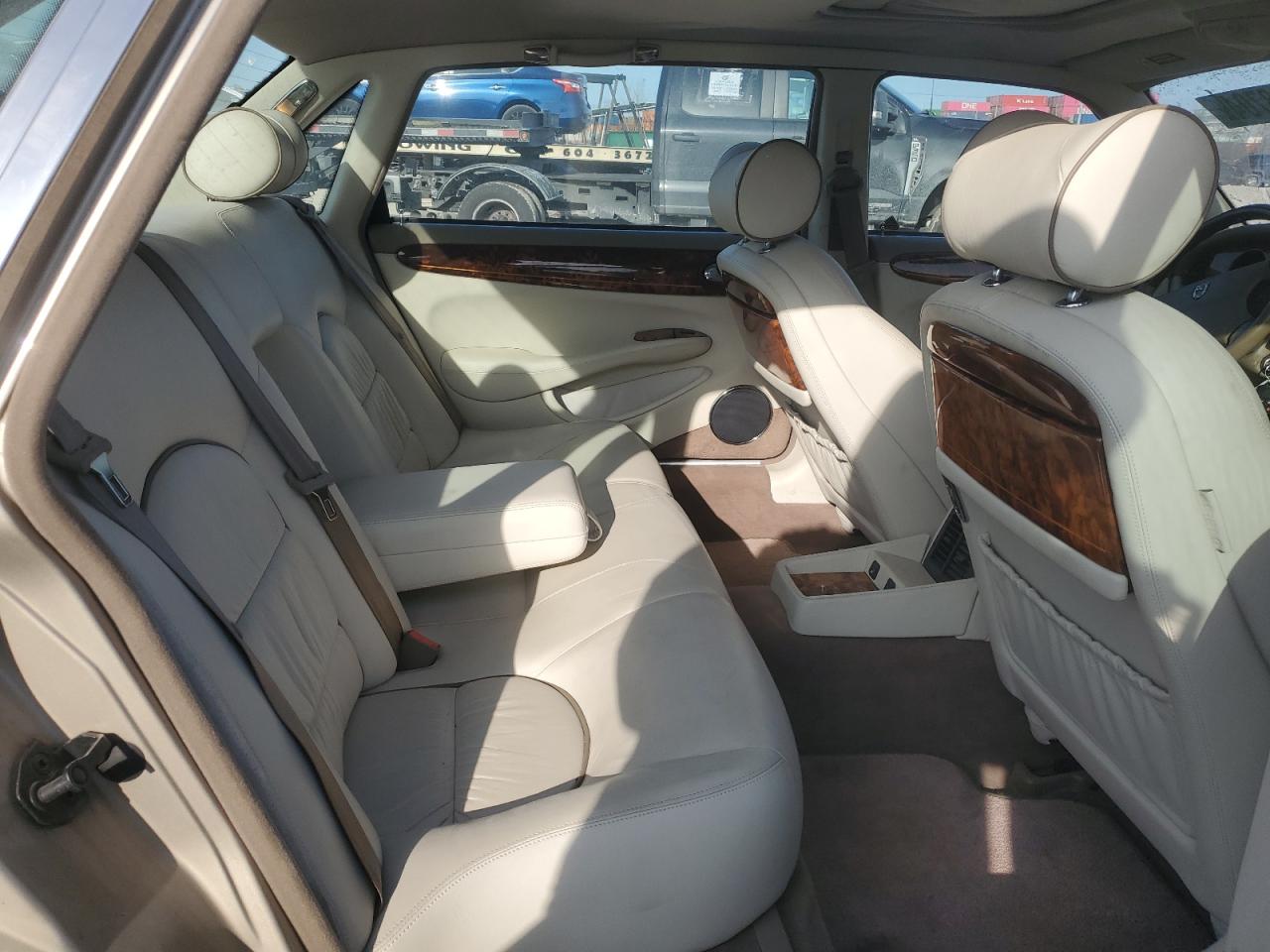 1999 Jaguar Vandenplas VIN: SAJKX6040XC857312 Lot: 84918704
