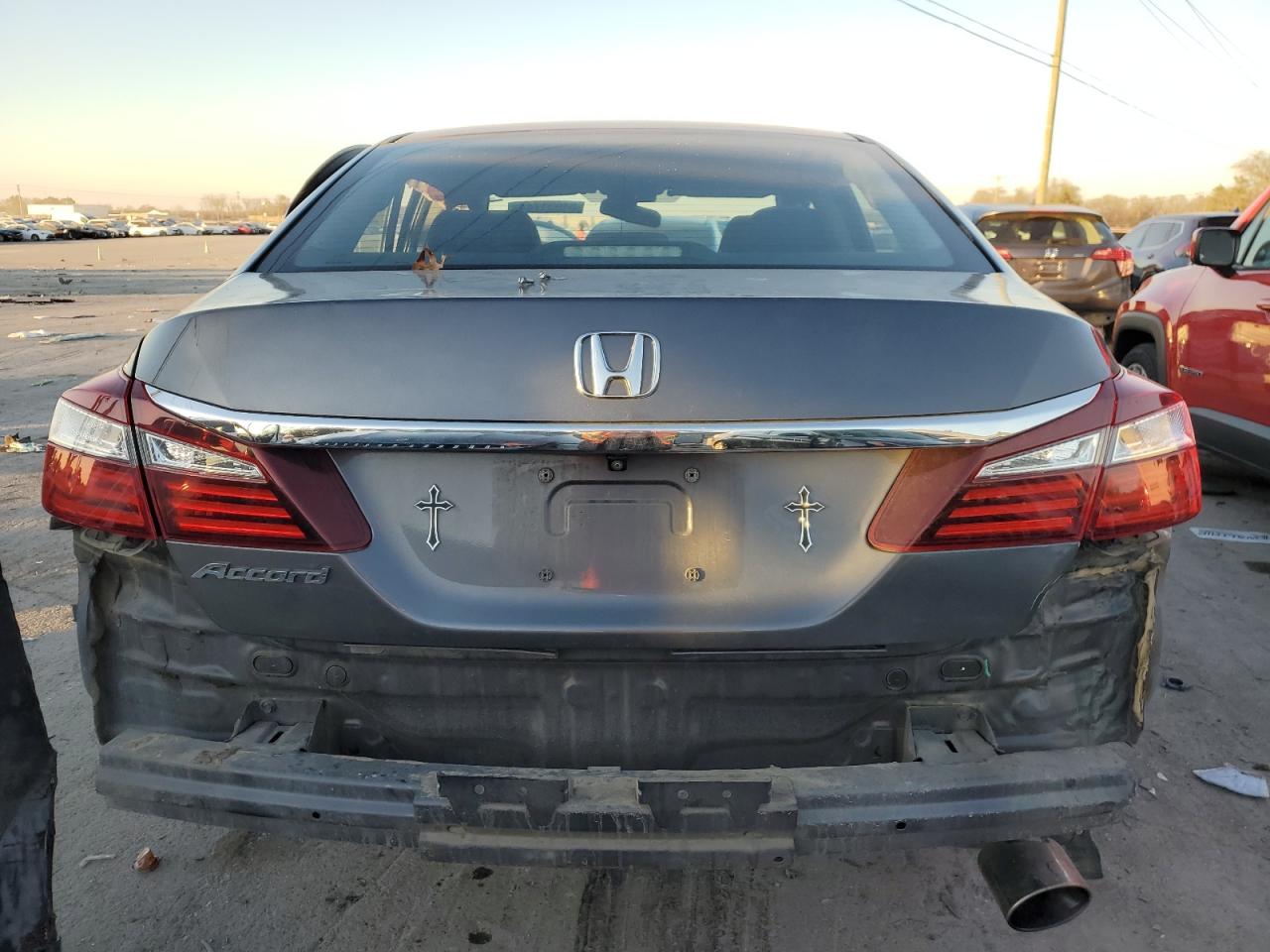 VIN 1HGCR2F35GA148828 2016 HONDA ACCORD no.6