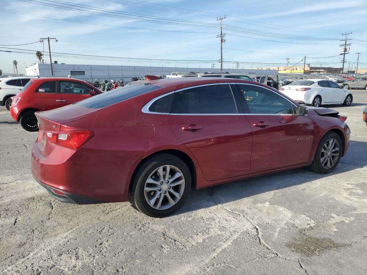 VIN 1G1ZD5ST3JF196748 2018 CHEVROLET MALIBU no.3