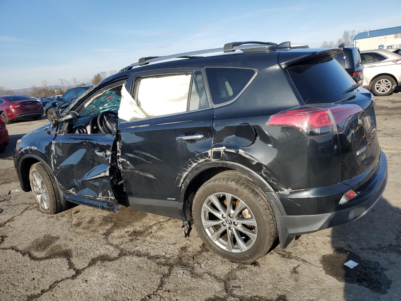 JTMDJREV1JD221527 2018 TOYOTA RAV 4 - Image 2