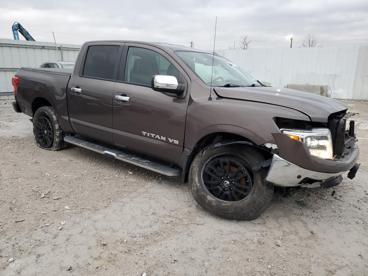 2018 Nissan Titan - Image 4