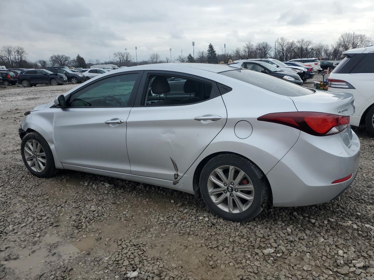 KMHDH4AE5GU545377 2016 HYUNDAI ELANTRA - Image 2