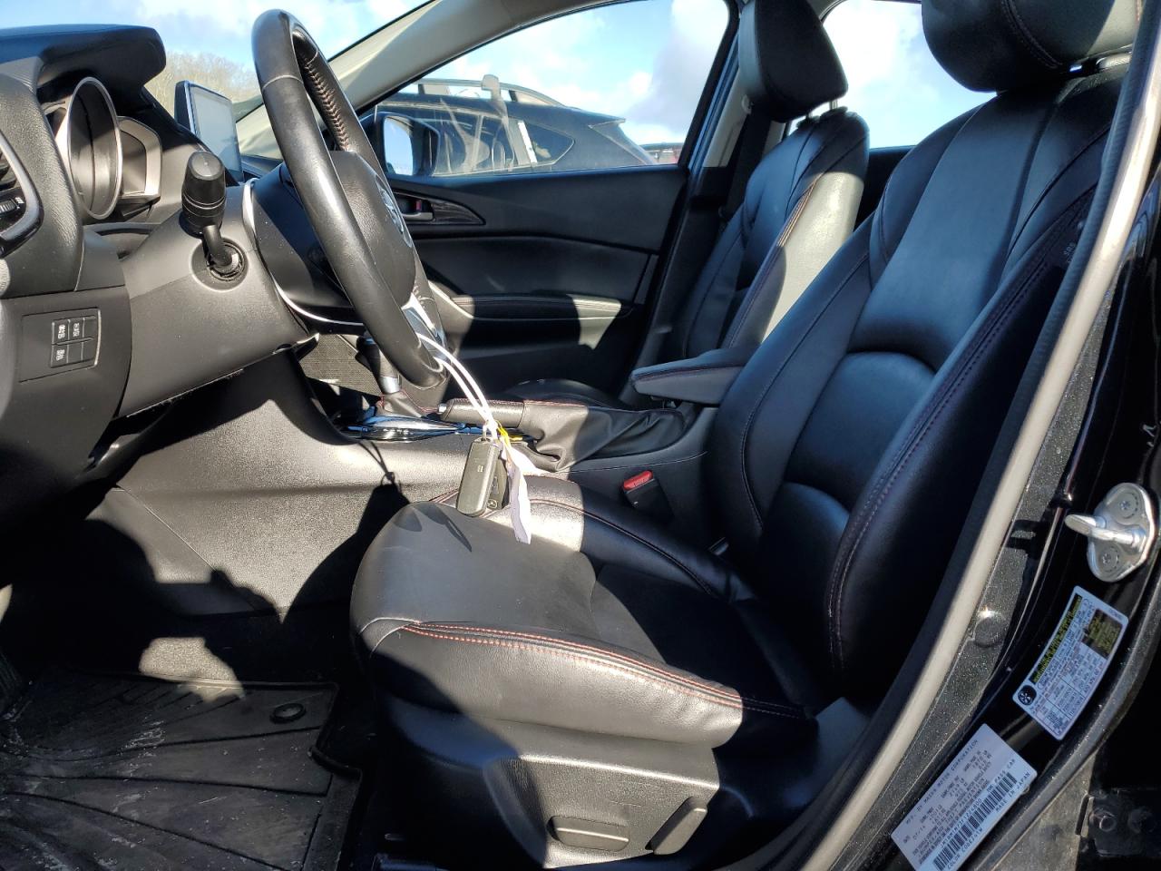 2015 Mazda 3 - Image 7