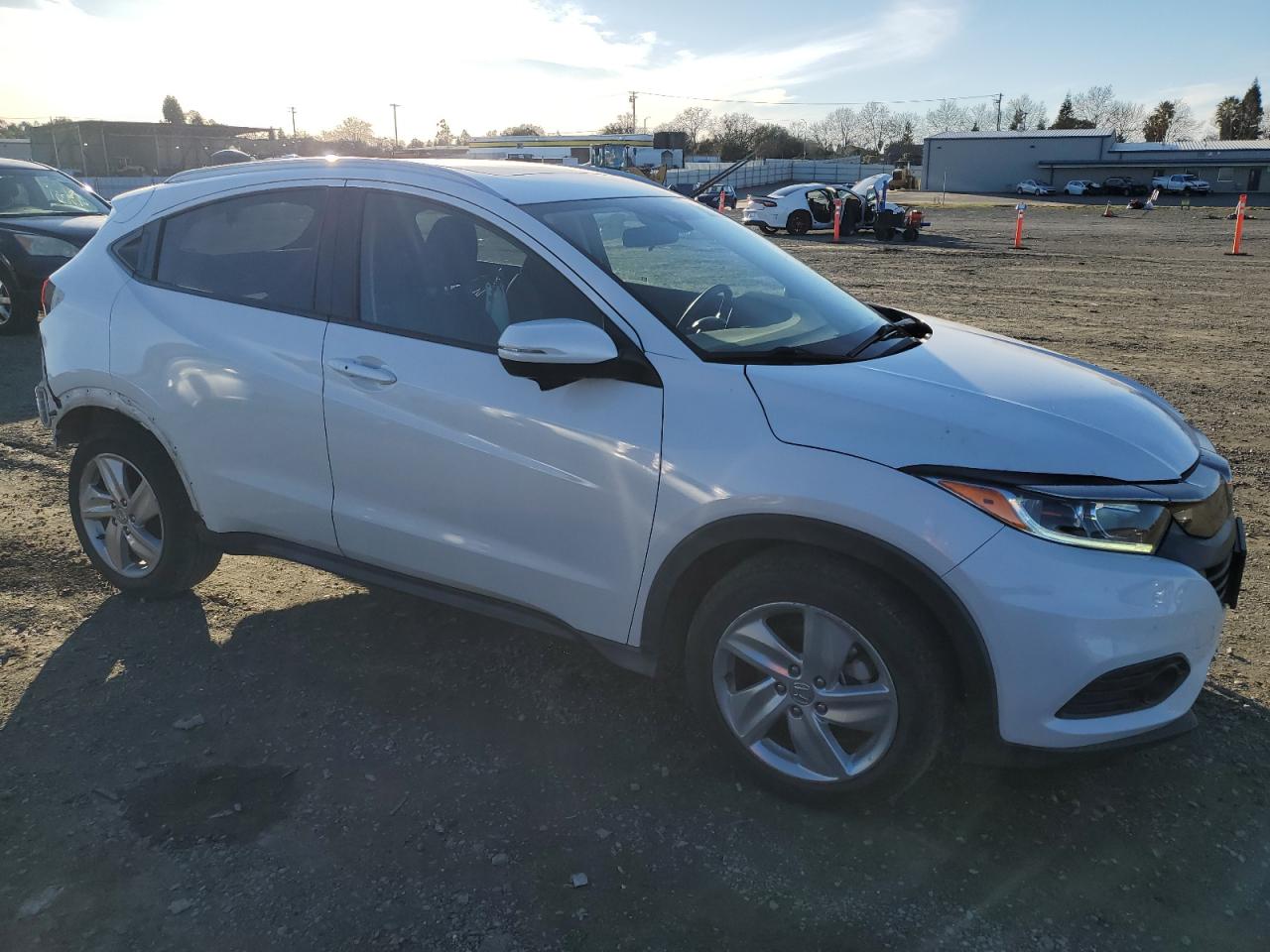 VIN 3CZRU5H52KM700881 2019 HONDA HR-V no.4