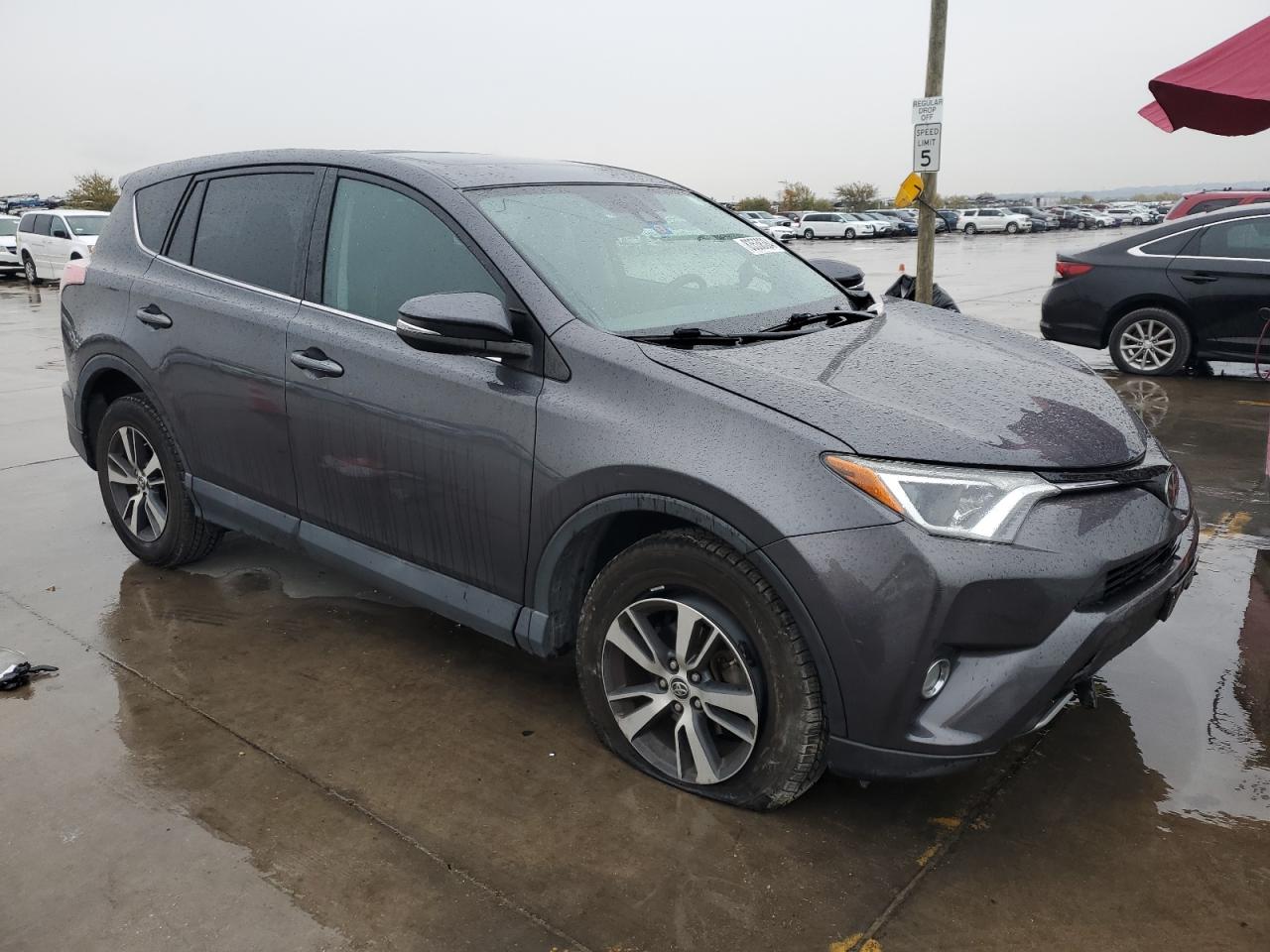 VIN 2T3WFREV5JW481278 2018 TOYOTA RAV4 no.4