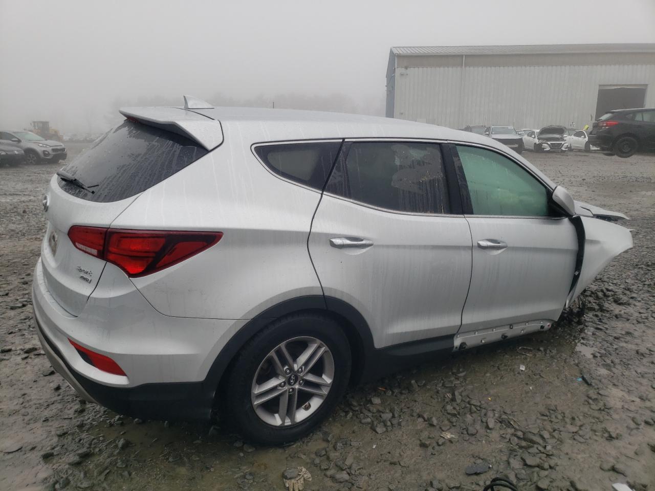 VIN 5XYZTDLB9HG492293 2017 HYUNDAI SANTA FE no.3