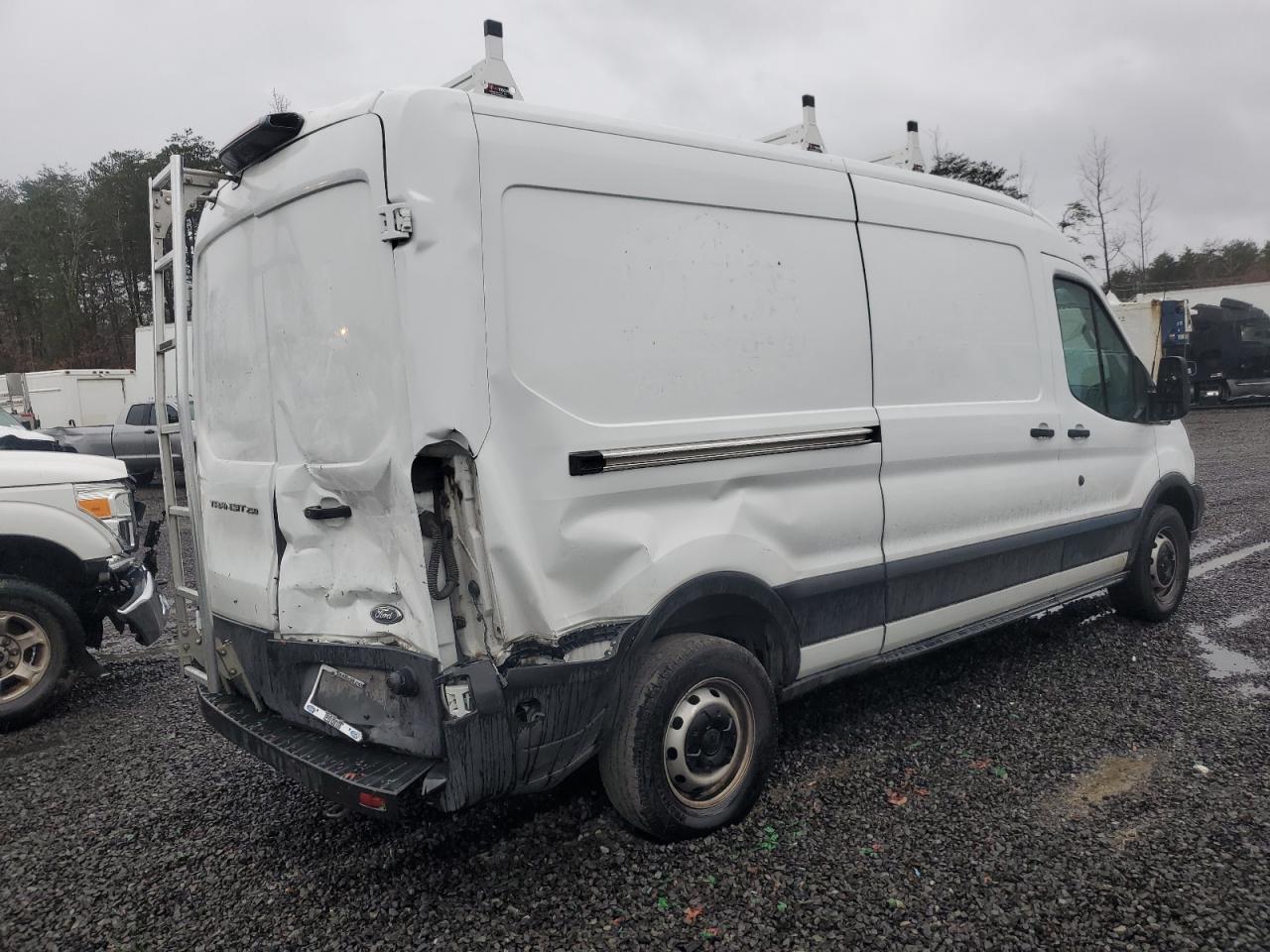 VIN 1FTYR2CM2KKB18660 2019 FORD TRANSIT no.3