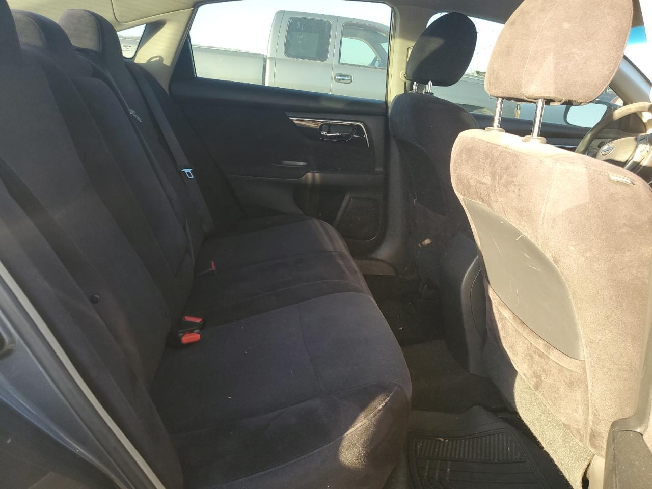 2013 Nissan Altima - Image 10