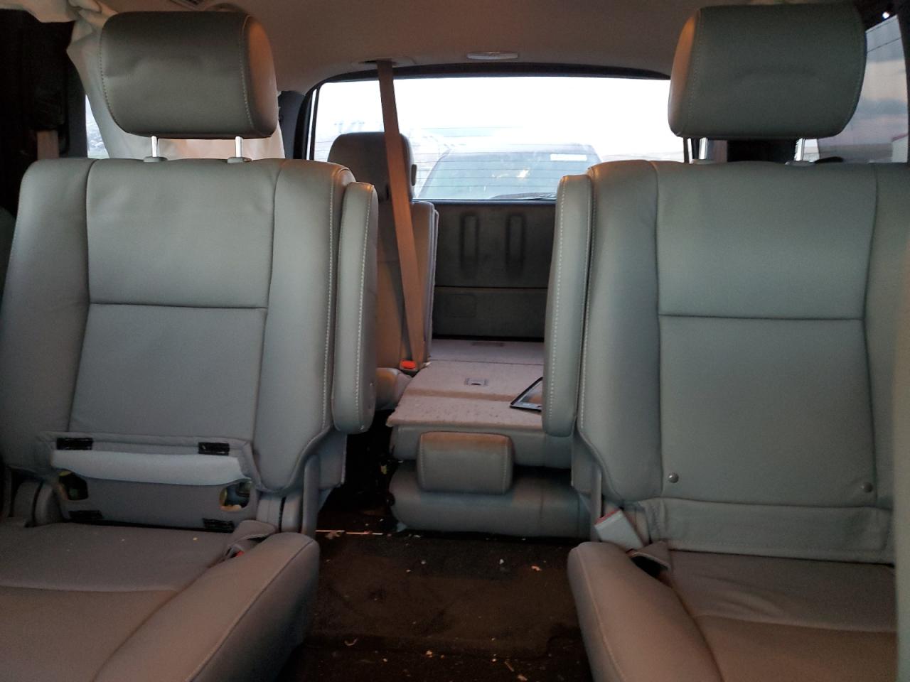 2019 Toyota Sequoia - Image 10