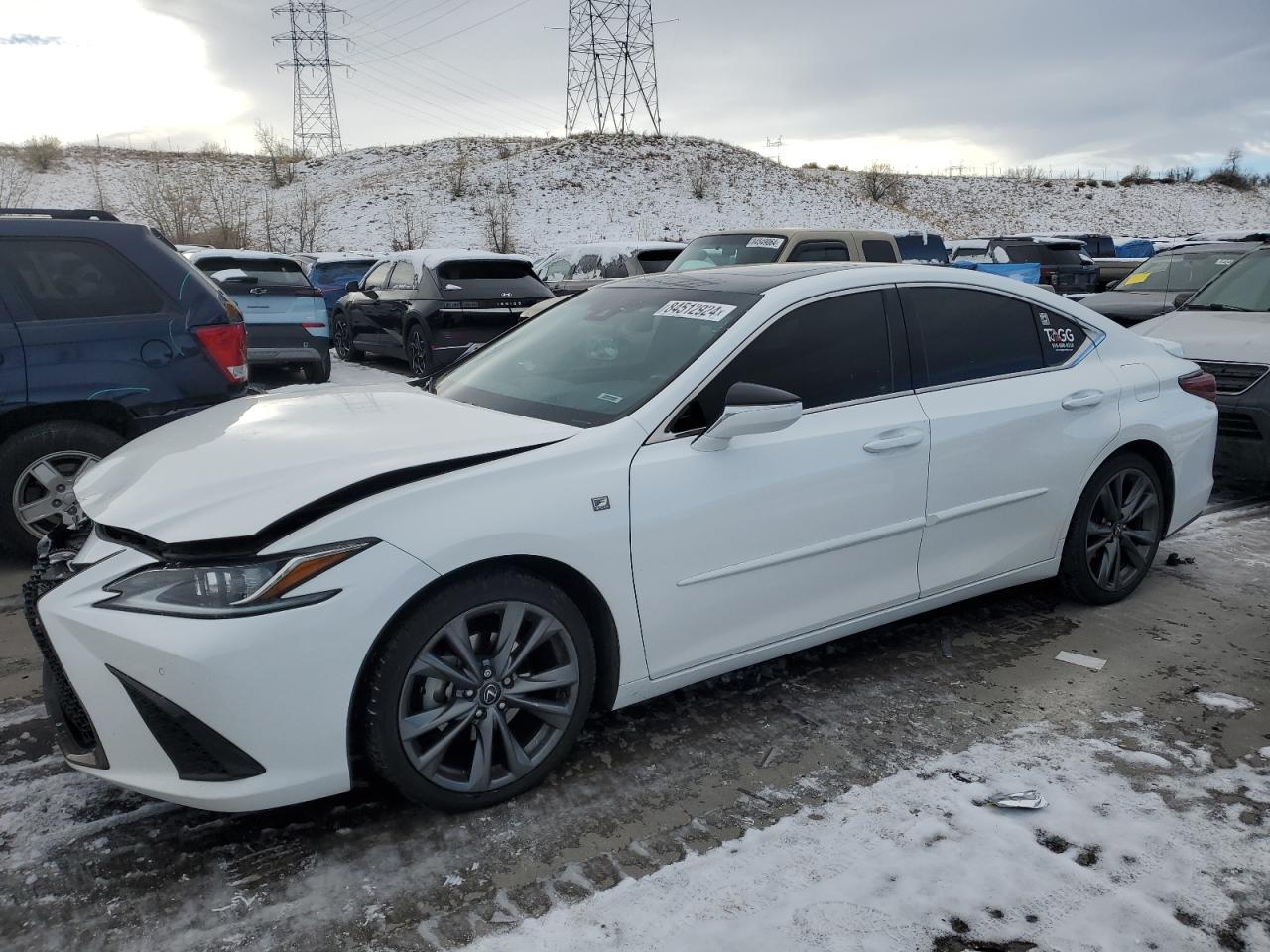 2020 Lexus ES - Image 1