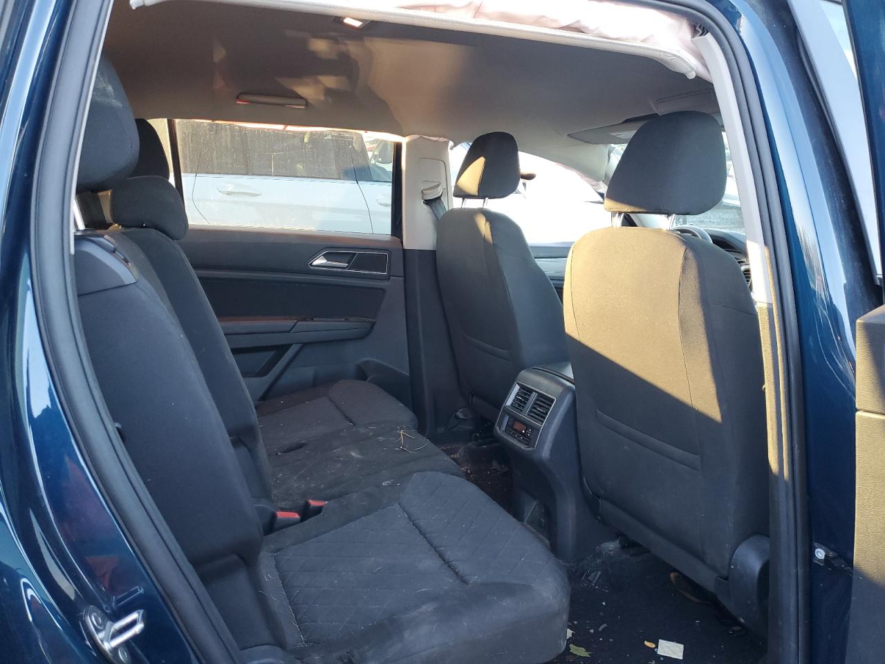 2019 Volkswagen Atlas - Image 11