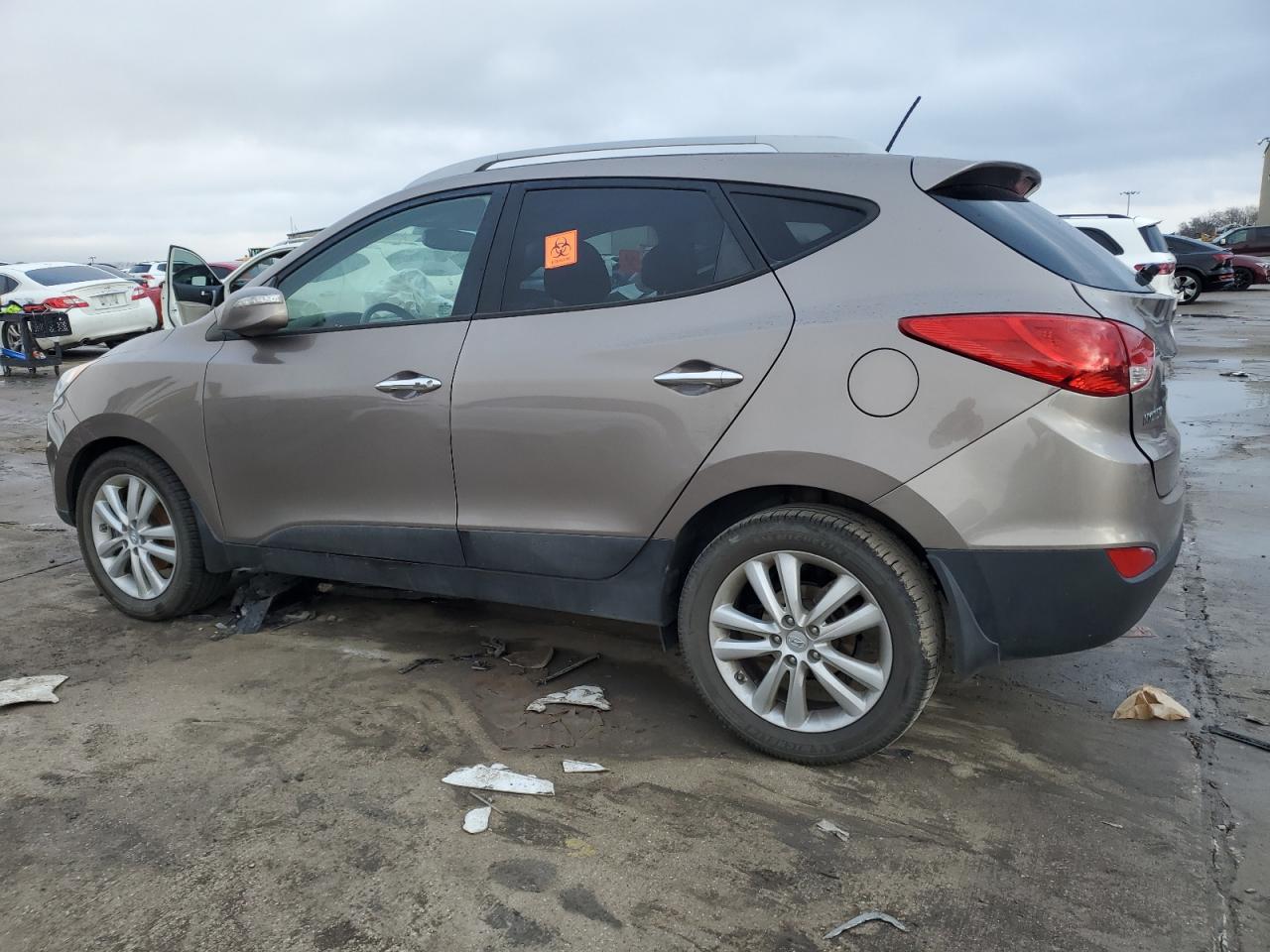 VIN KM8JU3AC1DU556654 2013 HYUNDAI TUCSON no.2