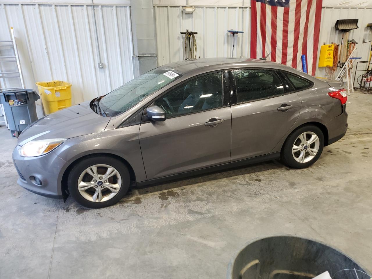 VIN 1FADP3F22EL153661 2014 FORD FOCUS no.1