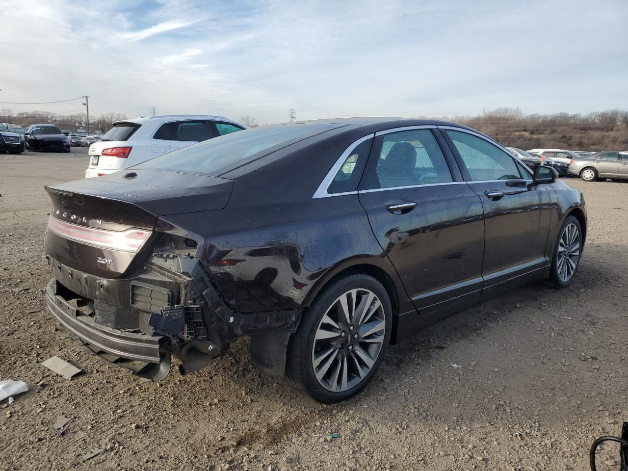 VIN 3LN6L5E98LR609813 2020 LINCOLN MKZ no.3