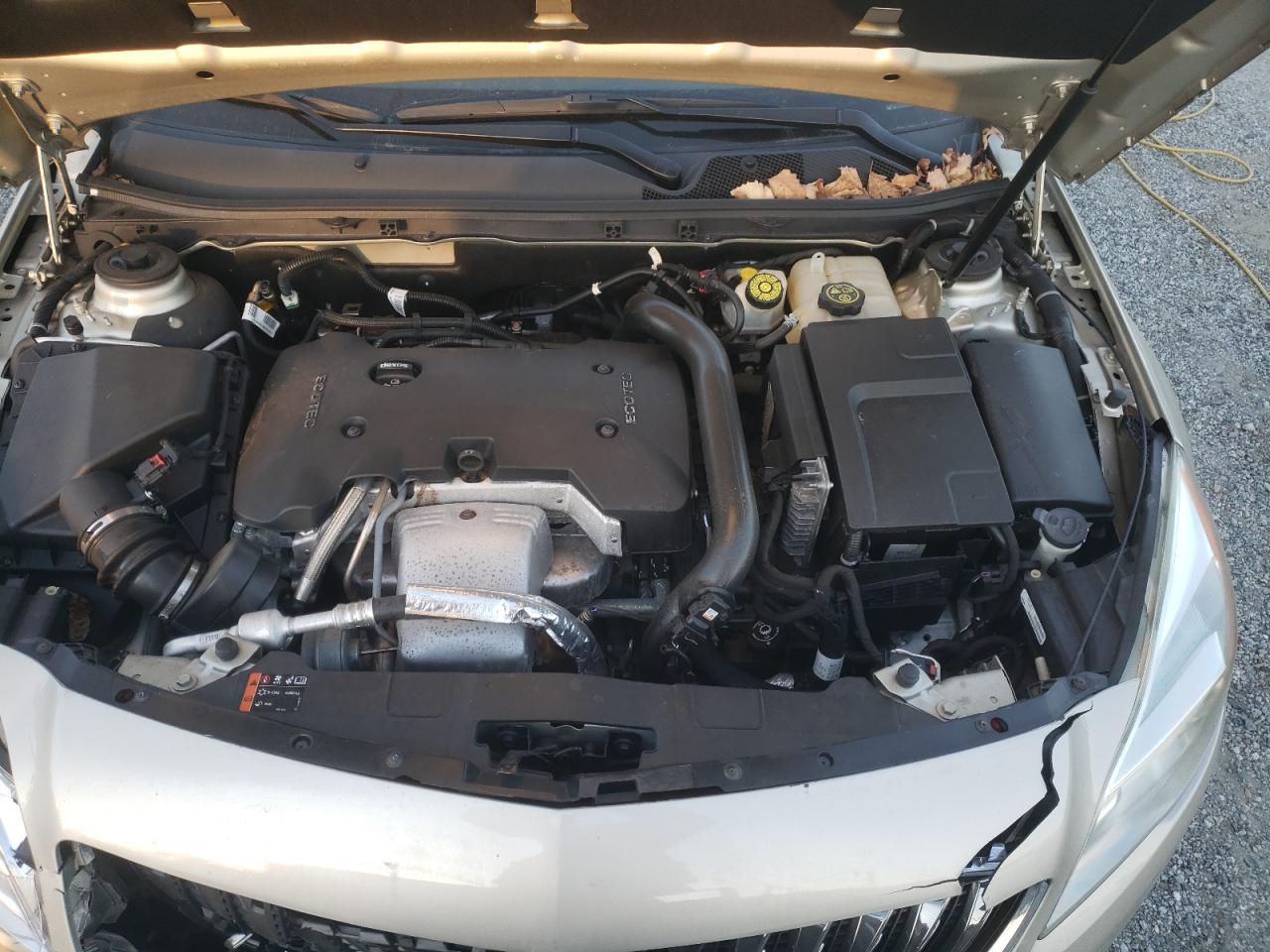 2015 Buick Regal - Image 11