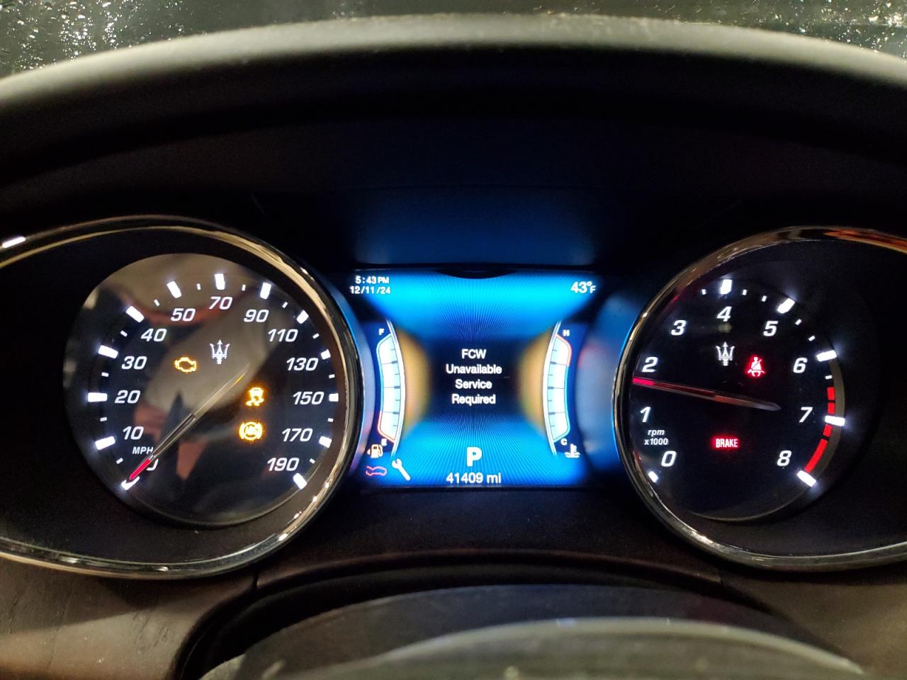 2017 Maserati Quattroporte - Image 9