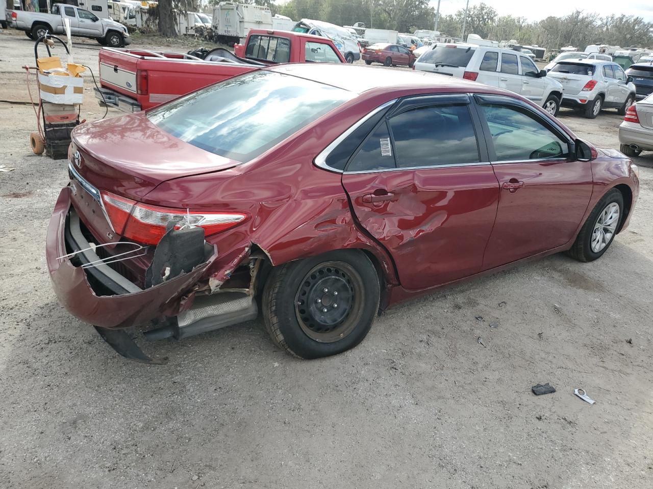 VIN 4T1BF1FK2HU692851 2017 TOYOTA CAMRY no.3