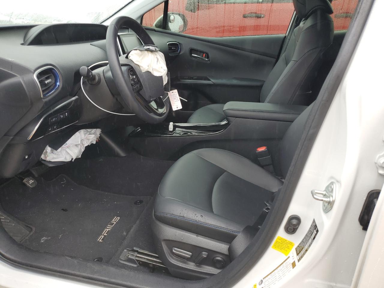 2022 Toyota Prius - Image 7