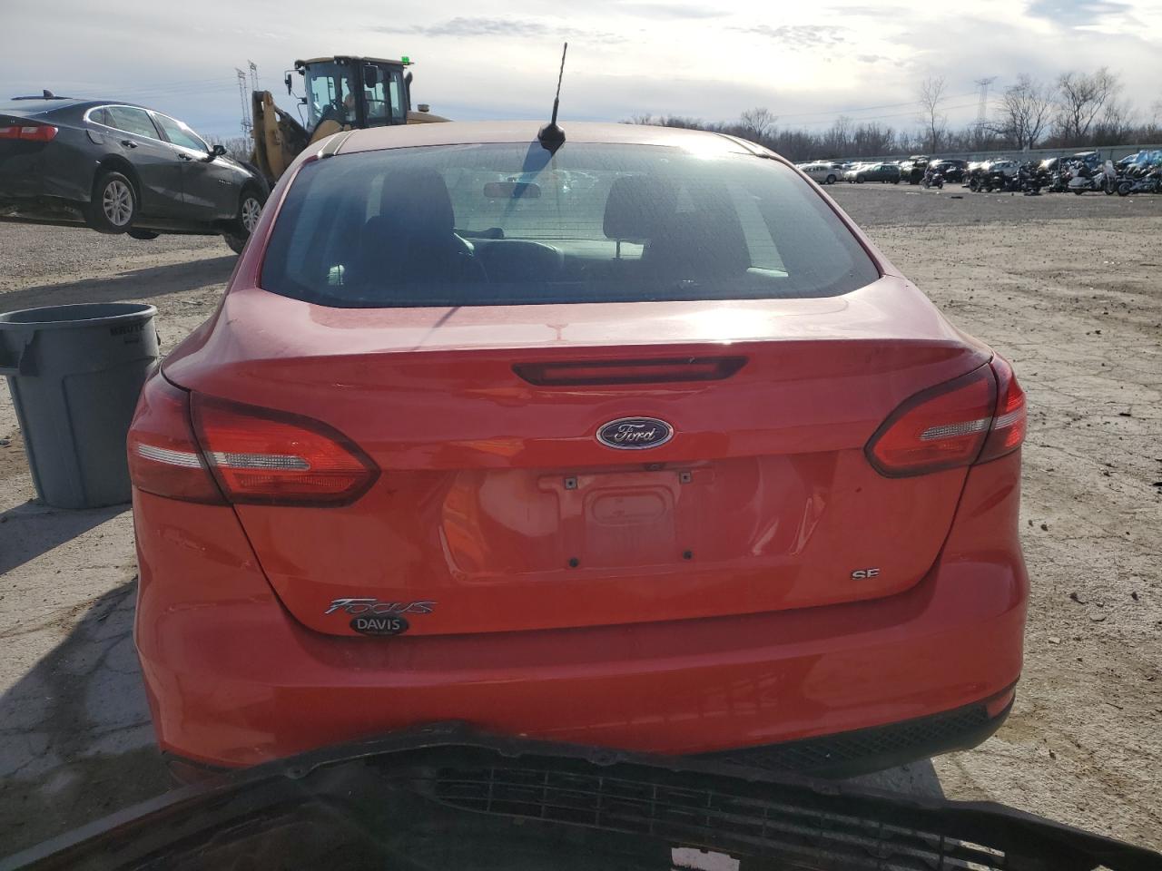 VIN 1FADP3F2XHL252975 2017 FORD FOCUS no.6