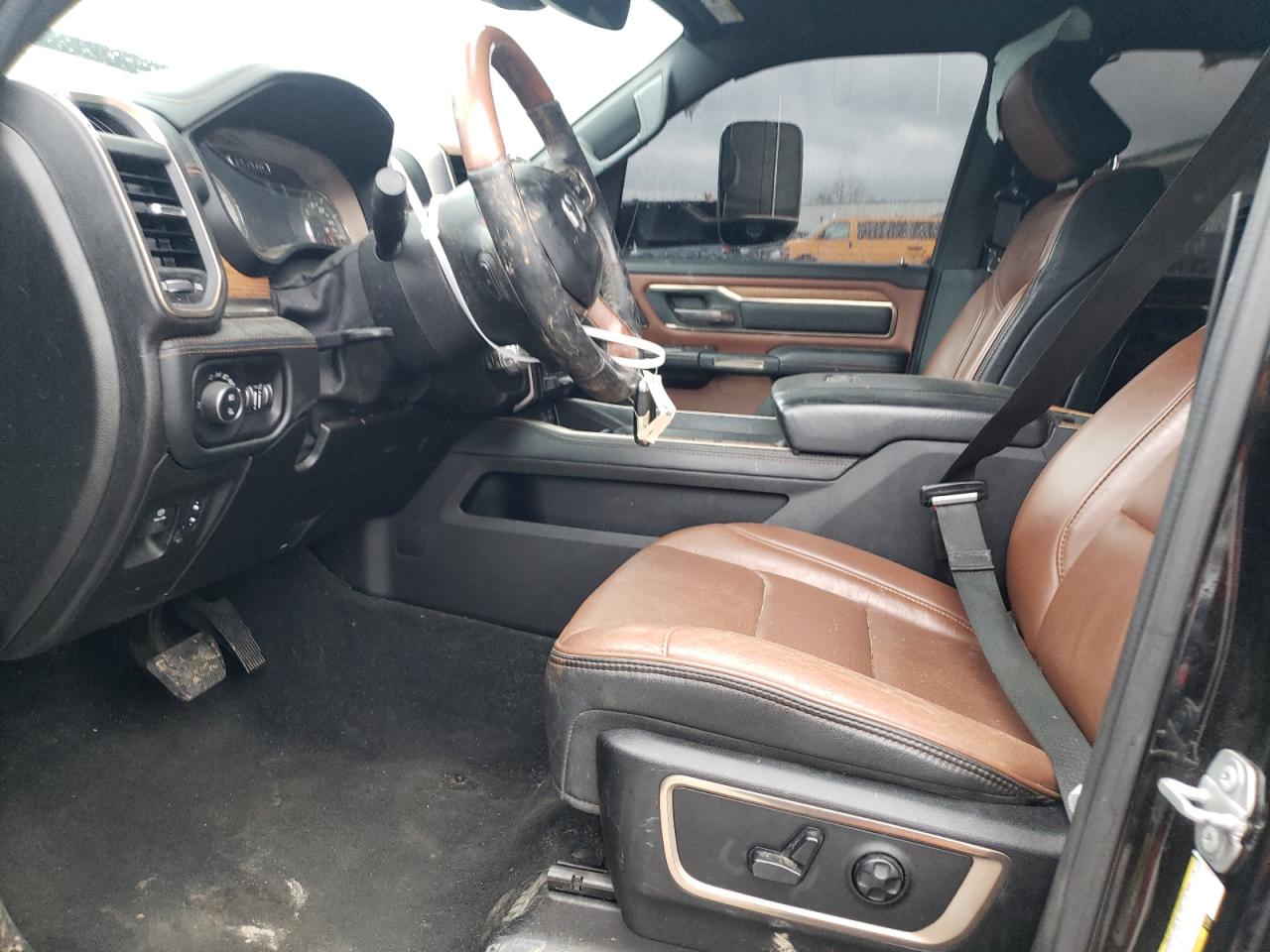 2019 RAM 1500 - Image 7