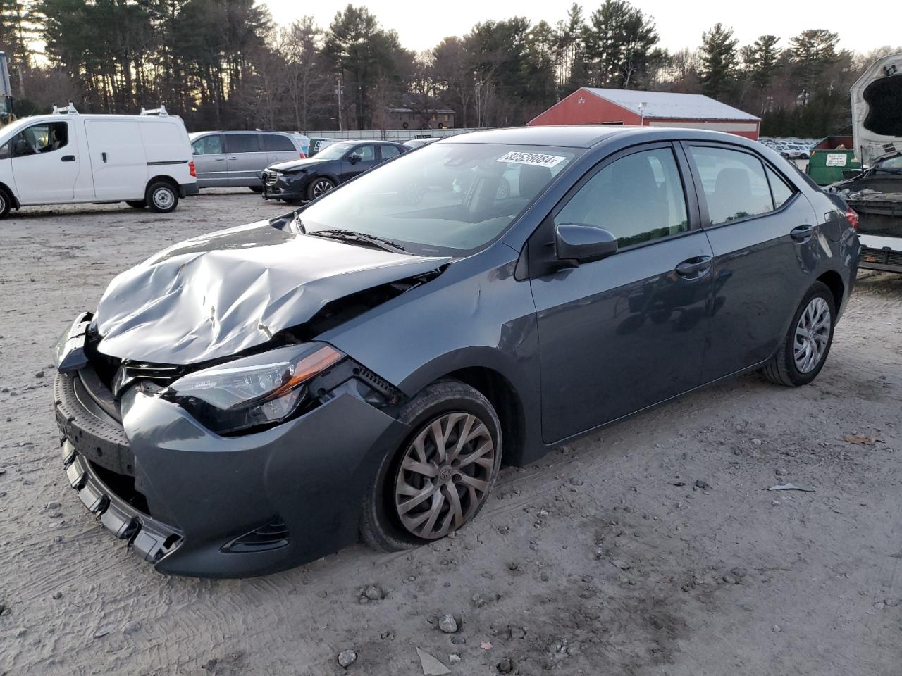 VIN 2T1BURHE7JC050385 2018 TOYOTA COROLLA no.1