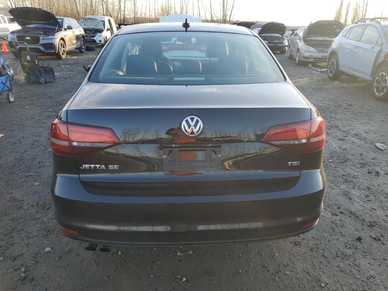 2018 Volkswagen Jetta - Image 6
