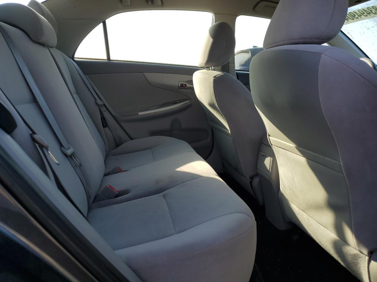 2010 Toyota Corolla Base VIN: JTDBU4EE1AJ083829 Lot: 83494904