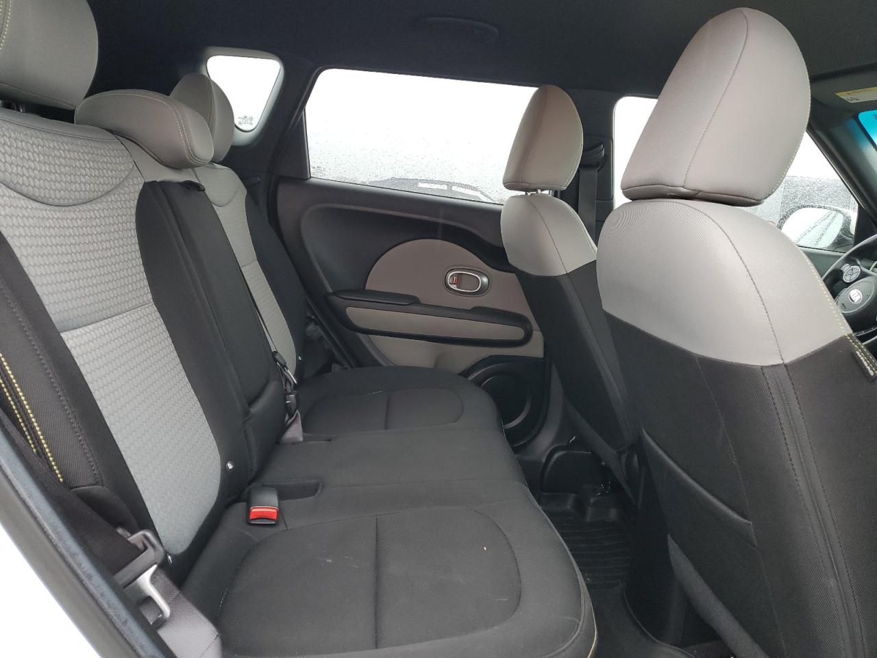 2015 Kia Soul - Image 10